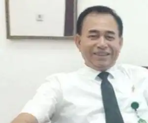 Jamaluddin Pamit Sama Istri Untuk Menemui Rekannya