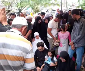 Ratusan Pelayat Hantarkan Jamaluddin Keperistirahatan Terakhir