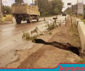 Lobang di Perbatasan Nagan Raya-Aceh Barat, Ancam Pengguna Jalan Raya