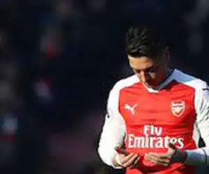 Oezil, Pesepakbola Muslim Taat Kecam Pemerintah China