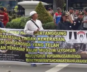 Massa Ormas di Kaltim Gelar Aksi di Depan Kantor Gubernur