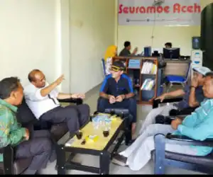 Tiga Ketua Komisi DPRK Nagan Raya Kunjungi Kantor Seuramoe Aceh