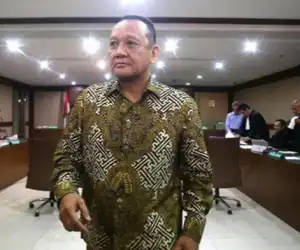 Eks Sekretaris Mahkamah Agung Jadi Buron KPK
