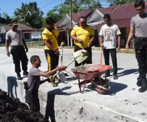 Antisipasi Covid-19, Polres Nagan Raya Lakukan Pembersihan Lingkungan