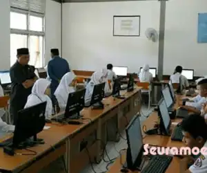 Meski Wabah Corona Merebak, UNBK di Simeulue Tetap Dilaksanakan