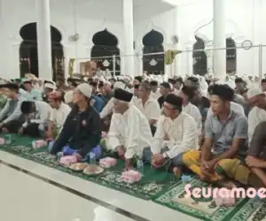 Ribuan Warga Ujong Fatihah Nagan Raya Gelar Doa Bersama