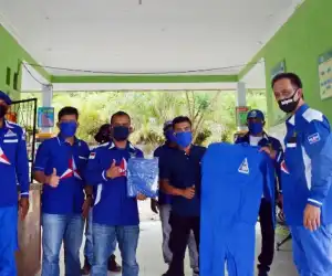 Tim Rumoh Aspirasi Teuku Riefky Bersama DPC Demokrat Abdya Gelar Baksos