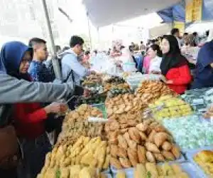 Ingin Membeli Takjil yang Aman untuk Berbuka? Berikut 6 Tipsnya