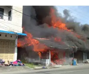 5 Unit Ruko Semi Permanen di Abdya  Terbakar, Berikut Nama Pemiliknya