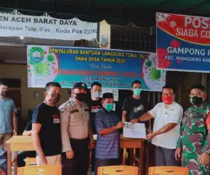 69 Orang Warga Gampong Paya Kecamatan Manggeng, Terima BLT dari Desa