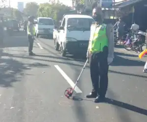Tersangkut Benang Layang di Sepeda Motor Berujung Maut