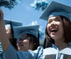 Wow, Ternyata Ini Lho 5 Manfaat Jika Kamu Lulus Kuliah Tepat Waktu