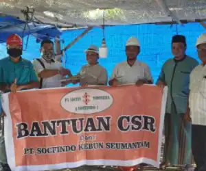 PT Socfindo Seumanyam Salurkan CSR Untuk Kelompok Ternak