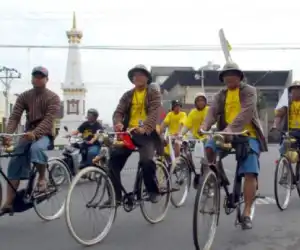 Isu Sepeda Di Kenai Pajak, Pencinta Sepeda Katakan Perbaiki Dulu Fasilitas Penggunanya