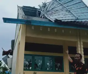 Diterjang Badai, Atap Gedung TK di Lembah Sabil Abdya Rusak