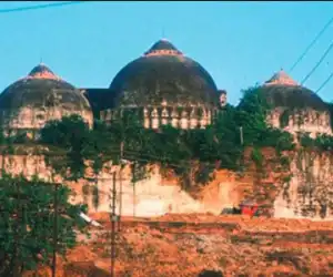 Diatas Tanah Bekas Masjid yang Dihancurkan Akan Dibangun Kuil