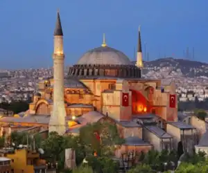 Turki ke Yunani: Kalianlah Yang Ubah Masjid Utsmaniyah Jadi Gereja!