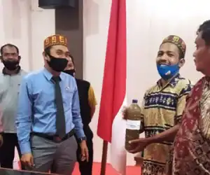 Duh! Diduga Tidak Tegas, Ketua DPRK Nagan Raya Dihadiahi Limbah