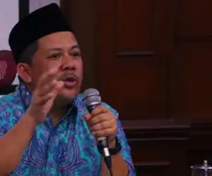 Fahri Hamzah: Ibrahim Pemuda Good Looking Lawan Raja Namrudz