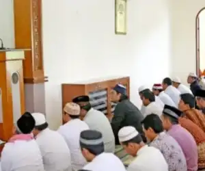 Mengapa Ada Khutbah Jumat yang Memakai Bahasa Arab?