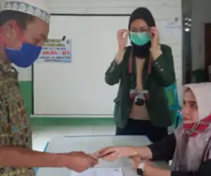 Penyaluran BLT Dana Desa Tahap II Desa Suka Karya Simeulue Berjalan Lancar