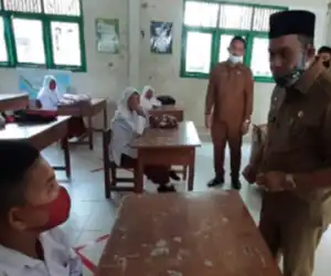 Belajar Tatap Muka Dimulai, Bupati Minta Sistim Shift Diberlakukan