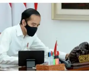Jokowi Teken UU Ciptaker 1.187 Halaman, Nomor 11 Tahun 2020
