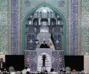 Khutbah Jumat: Bolehkah Umat Muslim Merayakan Tahun Baru?
