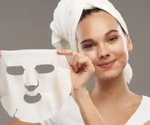 Ini Efek Samping Jika Terlalu Lama Memakai Masker Wajah