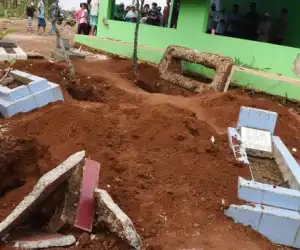 Tiga Jasad Korban COVID-19 Hilang Secara Misterius dari Makam