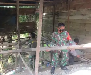 Personil Dandim 0110 Abdya Bantu Bangun Dua Unit Rumah Fakir Miskin