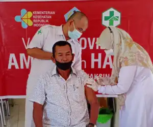 58 Guru SD dan SMP Jalani Vaksinasi di Puskesman Cubo Pidie Jaya.