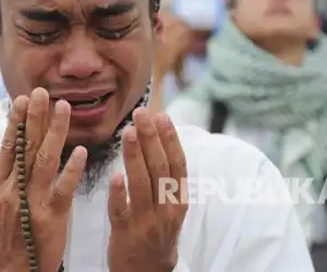 Air Mata Tak Menetes Meski Banyak Dosa! Baca Kisah Ini