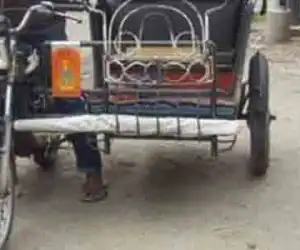 Di Depan Istri, Tukang Becak ‘Dihayak’ Massa, Ini Pemicunya?