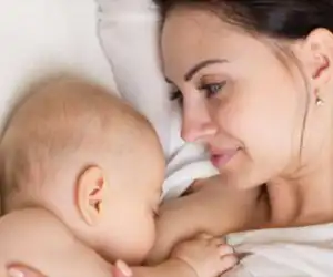 Bunda Mesti Tau! Berapa Kali Sehari Menyusui Bayi?