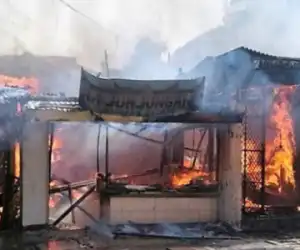 Ter*ris KKB Kembali Berulah, Gedung Sekolah Dibakar