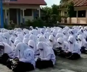 Siswa di Nagan Raya Baca Ayat Pendek Sebelum Belajar
