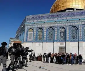 Lebanon Hujani Israel Dengan Tembakan