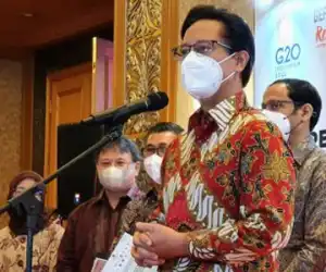 Kemenkes Buka Peluang Nakes Honorer Jadi PNS