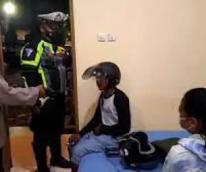 Diduga lagi Wik-Wik Sepasang Sejoli di Gerebek Warga