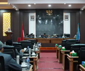 Fraksi Demokrat: Kegiatan Fisik Harus Selesai Tepat Waktu