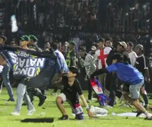 Soal Tragedi Kanjuruhan, Aremania : Ini Aksi Pembantaian
