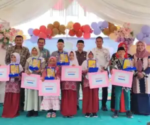 Hadiri Penutupan Lomba Bertutur, Safwandi Sebut Langkah Lestarikan Budaya Bertutur