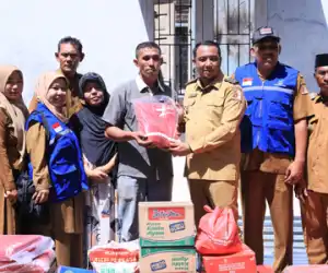 Korban Kebakaran di Nagan Raya Terima Bantuan Masa Panik