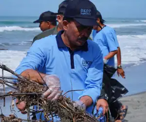 DKPP Gelar Aksi Bersih Pantai, Sekda: Jangan Sekedar Seremonial