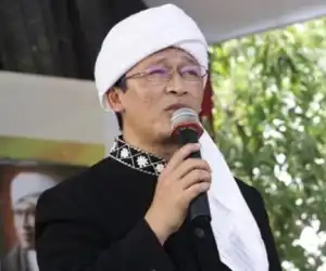 Aa Gym: Jangan Terlalu Fanatik Dalam Memberi Dukungan