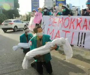 Peringati 21 Tahun Reformasi, BEM Unsyiah Keluarkan Lima Tuntutan