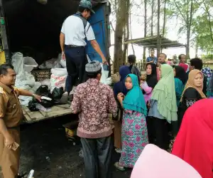 Diperindag Simeulue Gelar Pasar Murah