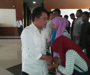 Wabup Nagan Lepas Keberangkatan Calon Tenaga Kerja Ikuti Pelatihan di Medan