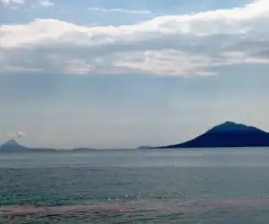 Gunung Anak Krakatau Terpantau Tenang